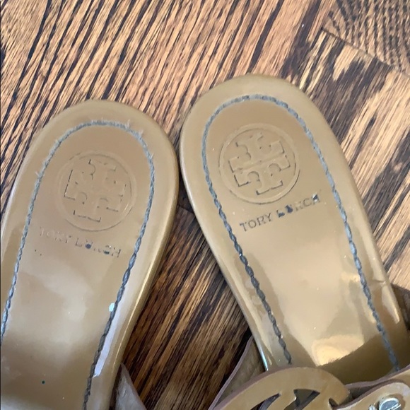 Tory Burch Miller Sandal- Patent Leather - Picture 6 of 6